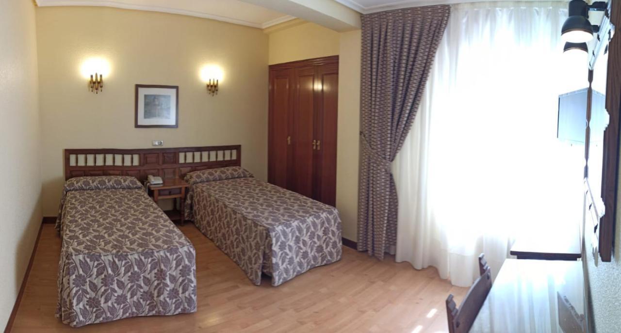 Hotel Las Vegas Burgo Dış mekan fotoğraf